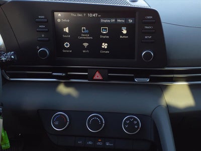 2026 Hyundai ELANTRA SE