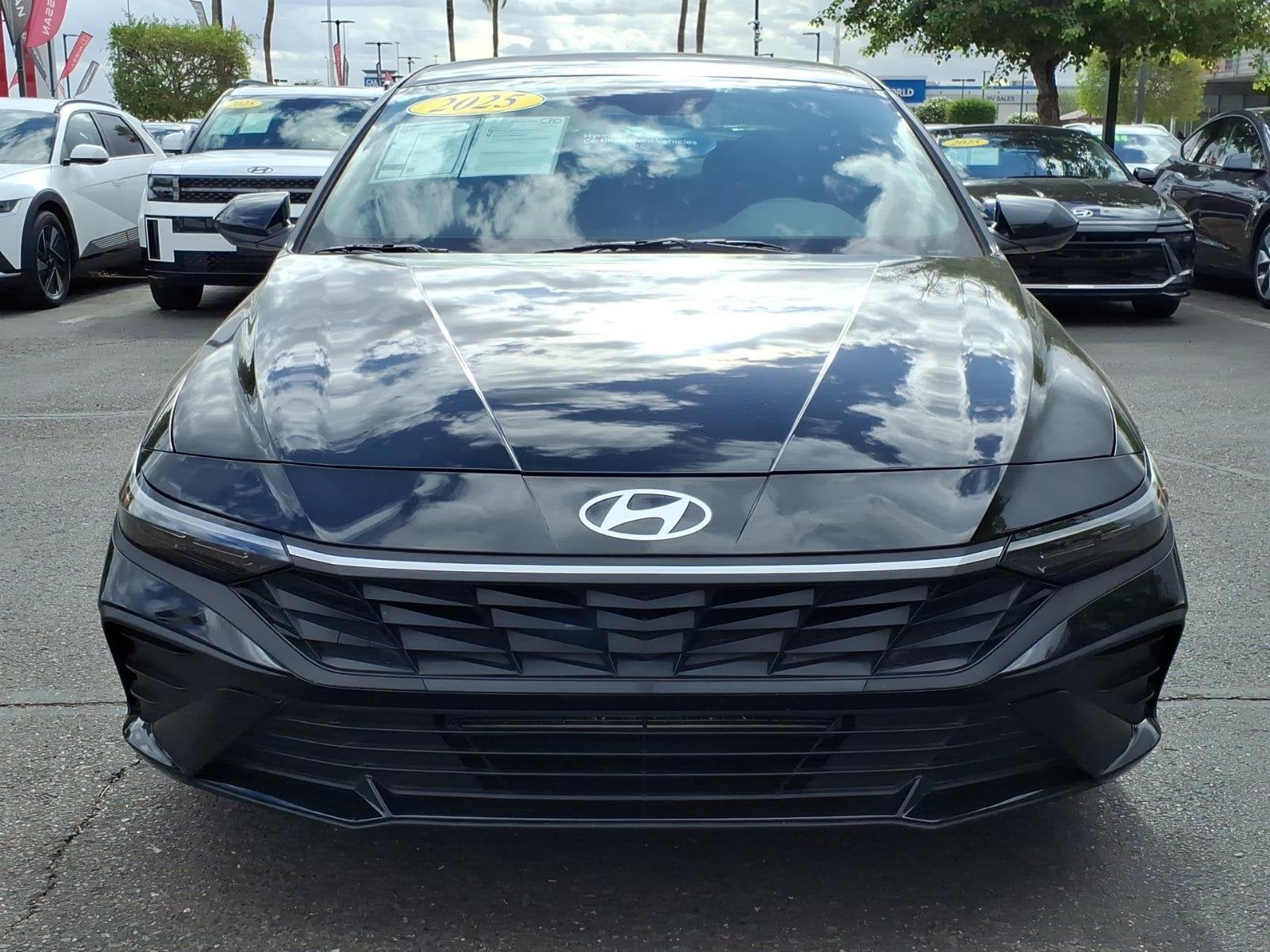 2025 Hyundai ELANTRA SEL Sport