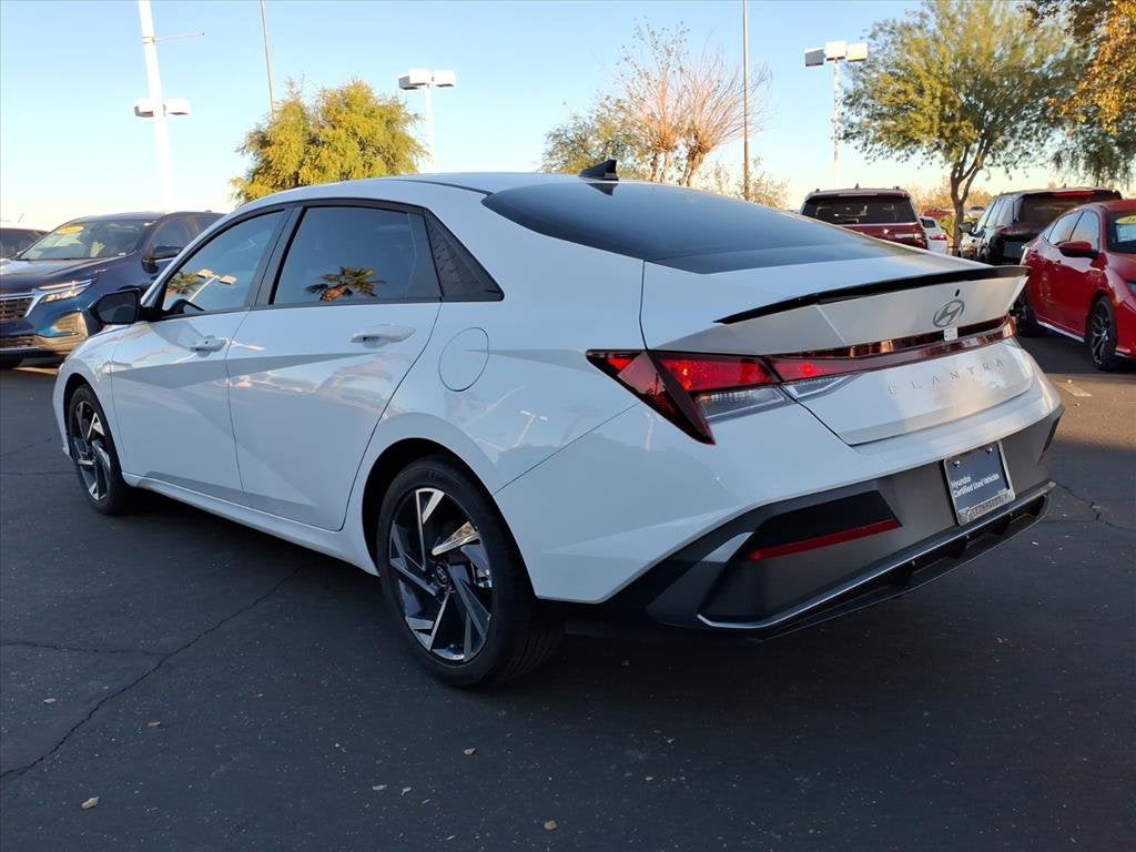 2025 Hyundai ELANTRA SEL Sport