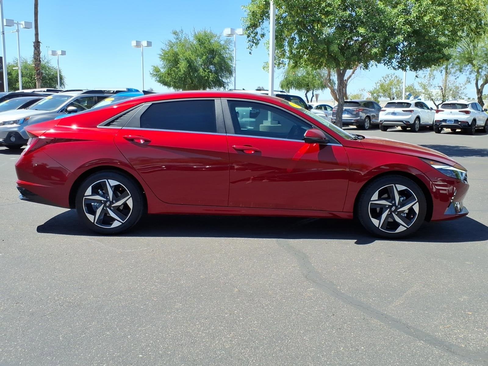 2023 Hyundai ELANTRA Limited