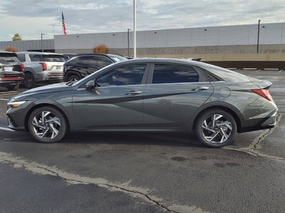 2025 Hyundai ELANTRA Limited