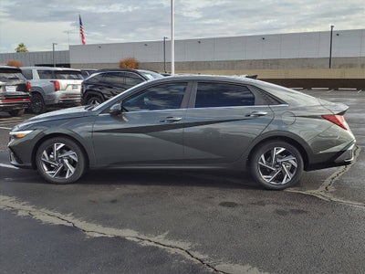 2025 Hyundai ELANTRA Limited