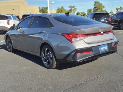 2025 Hyundai ELANTRA Limited