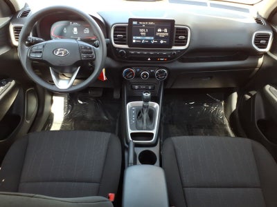 2025 Hyundai VENUE SE
