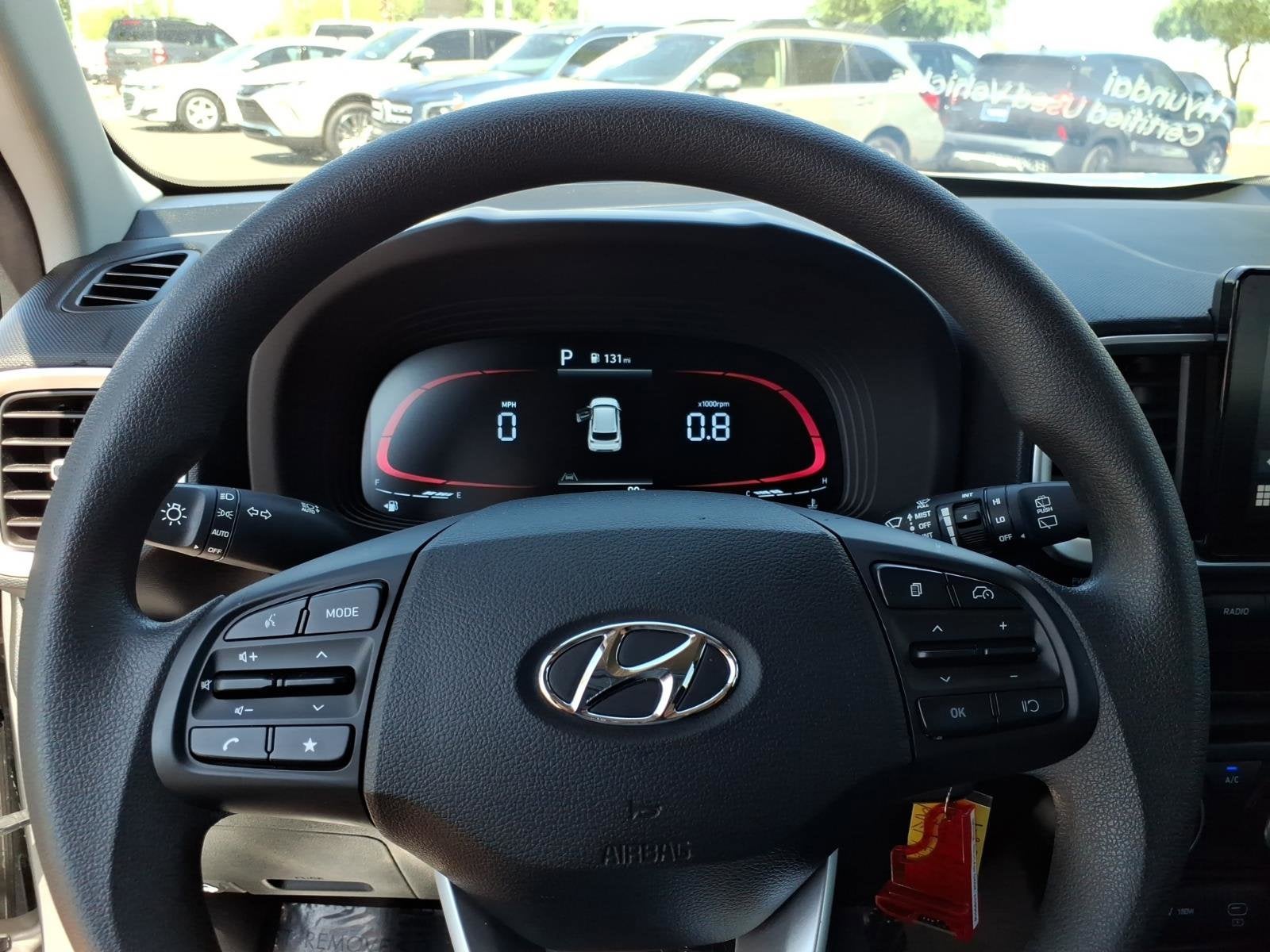 2025 Hyundai VENUE SE