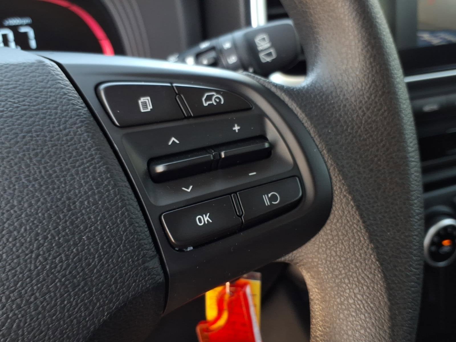 2025 Hyundai VENUE SE