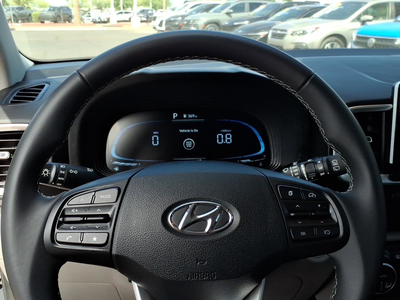 2025 Hyundai VENUE SEL