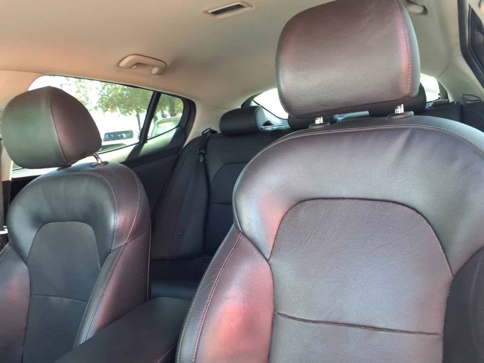 2019 Kia Stinger Base