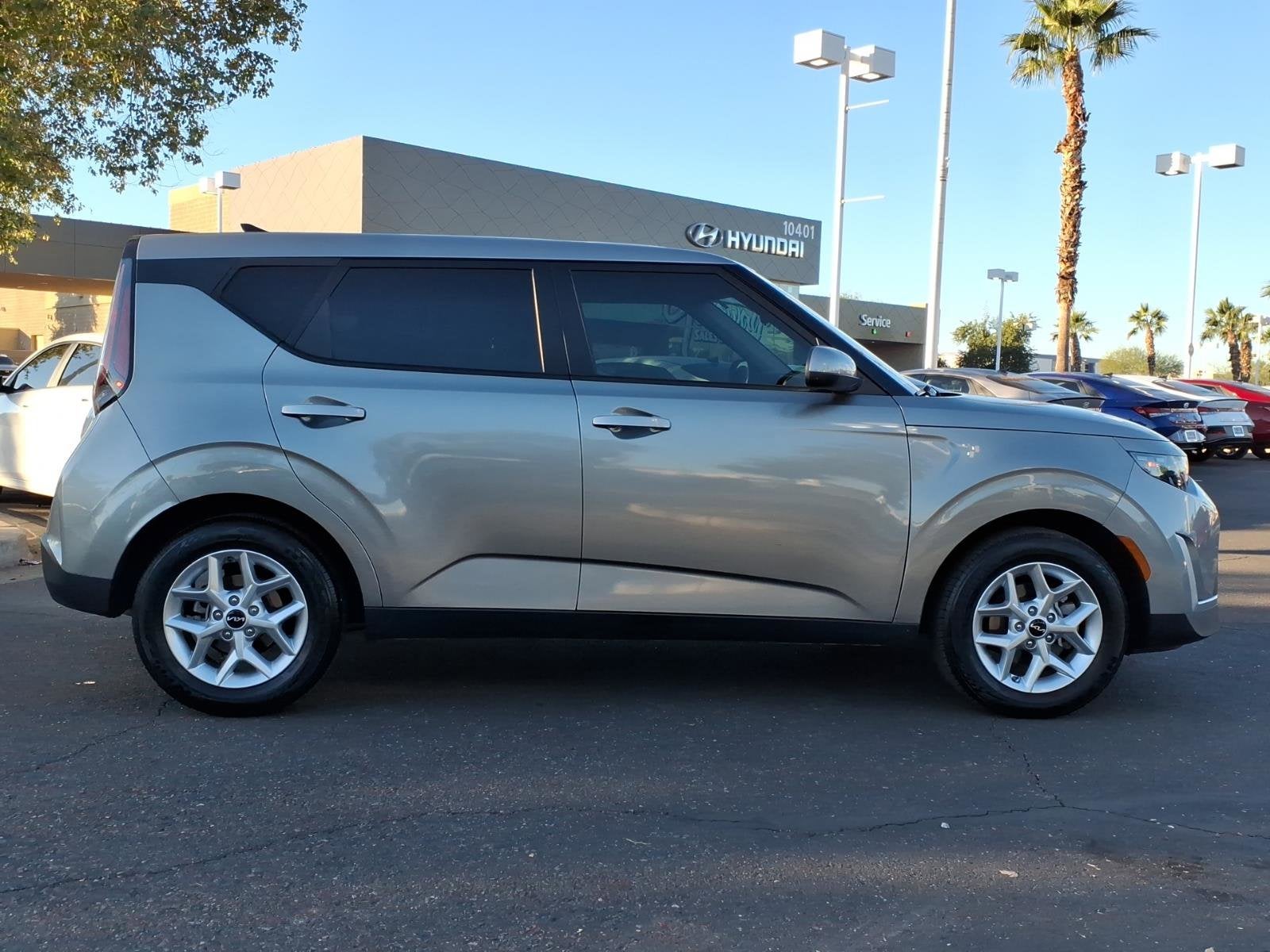 2023 Kia Soul LX