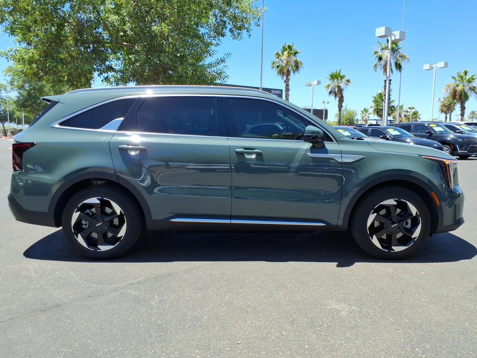 2025 Kia Sorento Hybrid EX